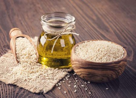 Bật mí cách chống lão hóa da bằng dầu mè ít ai biết